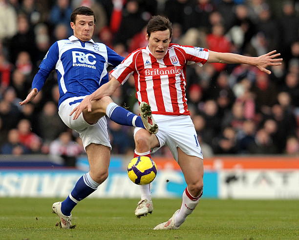 而他们的后 而他们的后