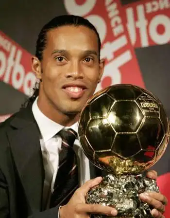 出色表现不 出色表现不