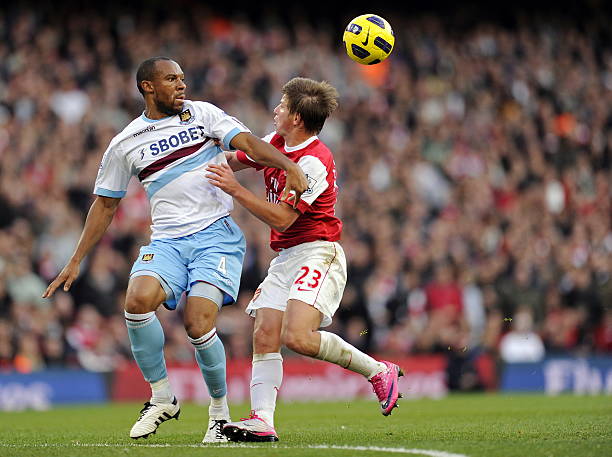 递了一个明 递了一个明